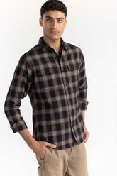 Black Checkered Button-Down Shirt 224-117-021